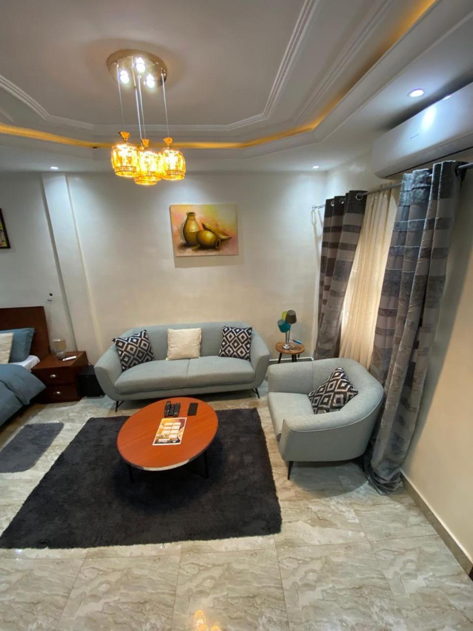 Gilles Golden Palace Abomey-Calavi Екстер'єр фото